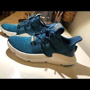 Adidas Women’s Prophere Running Shoe